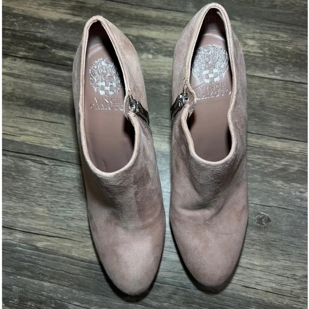 Vince Camuto Suede Ankle Booties Blush Taupe‎ Heel 8.5 Side Zip Stiletto